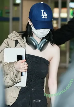 katarinabluu / Karina / aespa / karinamasfina nude photo #4081