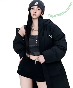 katarinabluu / Karina / aespa / karinamasfina nude photo #4139