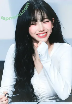 katarinabluu / Karina / aespa / karinamasfina nude photo #4168