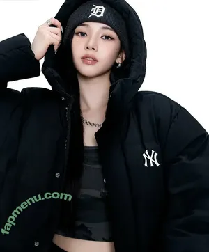 katarinabluu / Karina / aespa / karinamasfina nude photo #4389