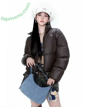 katarinabluu / Karina / aespa / karinamasfina nude photo #4395