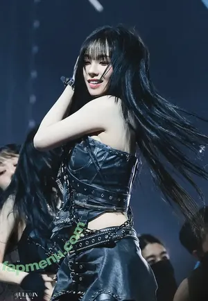 katarinabluu / Karina / aespa / karinamasfina nude photo #4454