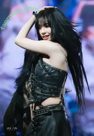 katarinabluu / Karina / aespa / karinamasfina nude photo #4459