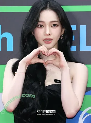 katarinabluu / Karina / aespa / karinamasfina nude photo #4559