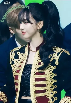 katarinabluu / Karina / aespa / karinamasfina nude photo #4619