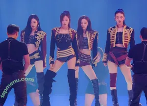 katarinabluu / Karina / aespa / karinamasfina nude photo #4625