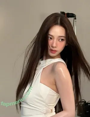 katarinabluu / Karina / aespa / karinamasfina nude photo #4833