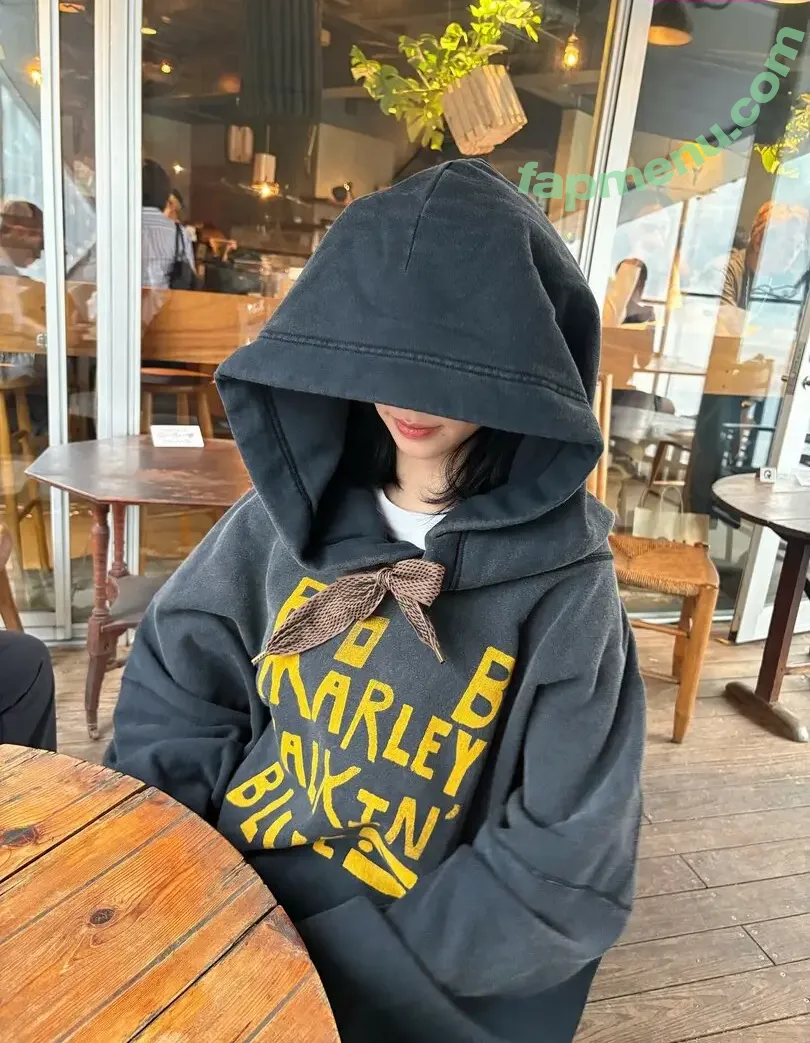 katarinabluu nude photo #4069 (Karina / aespa / karinamasfina)