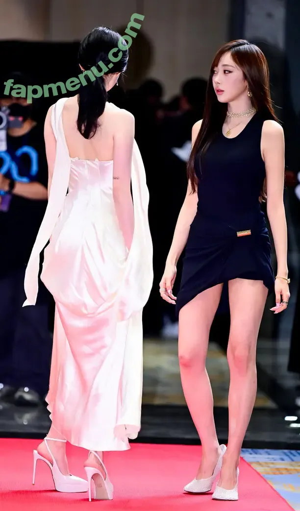 katarinabluu nude photo #4115 (Karina / aespa / karinamasfina)