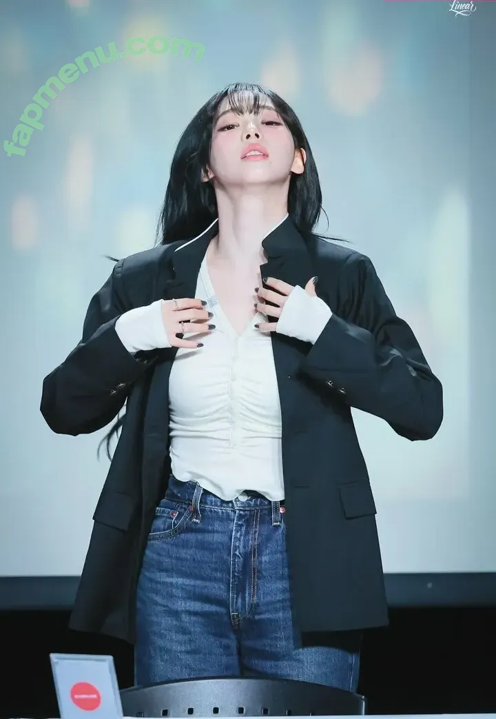 katarinabluu nude photo #4188 (Karina / aespa / karinamasfina)