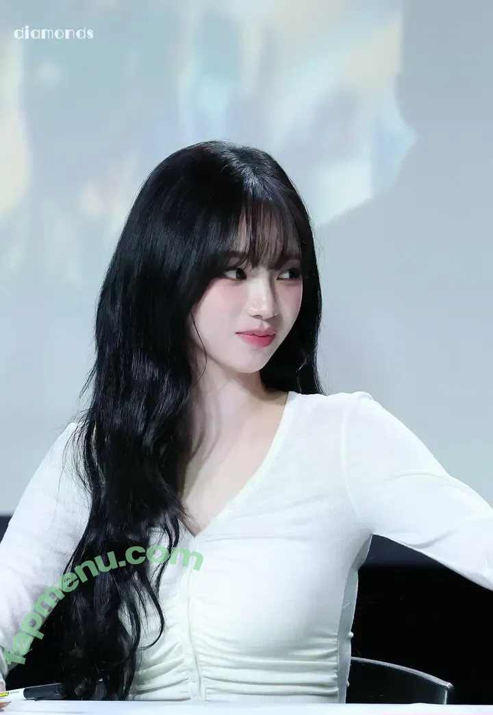 katarinabluu nude photo #4189 (Karina / aespa / karinamasfina)