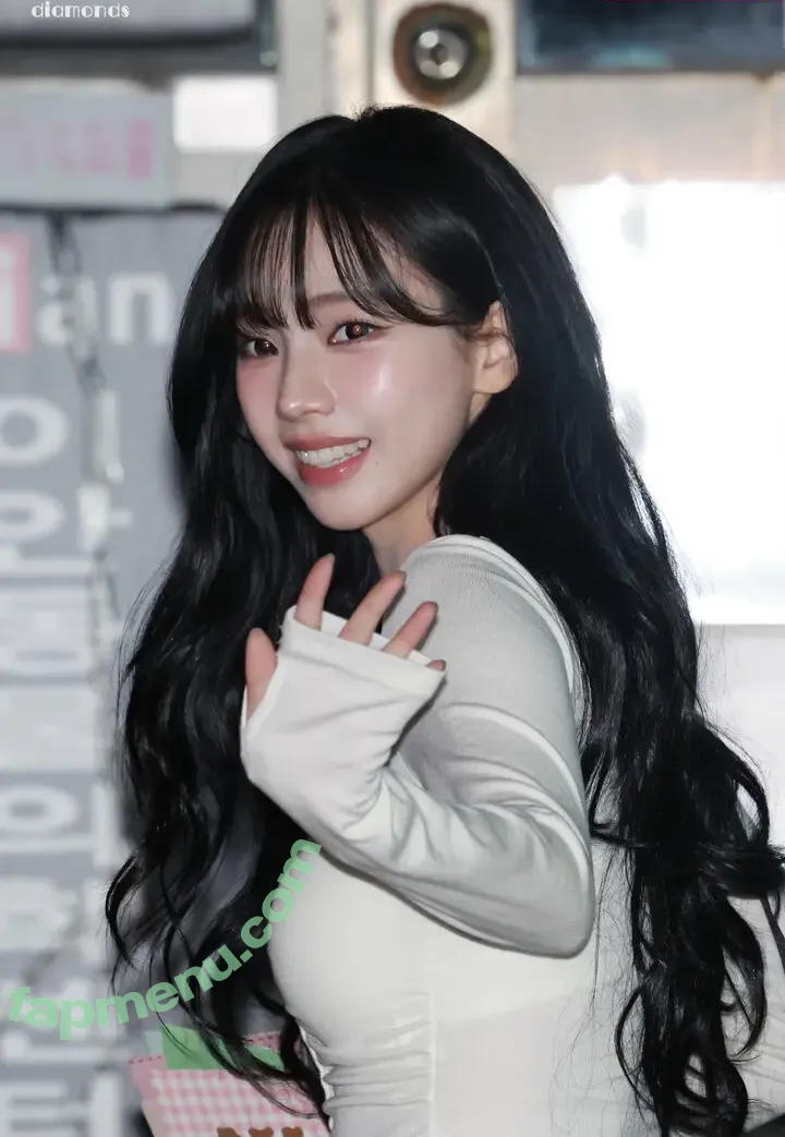 katarinabluu nude photo #4191 (Karina / aespa / karinamasfina)