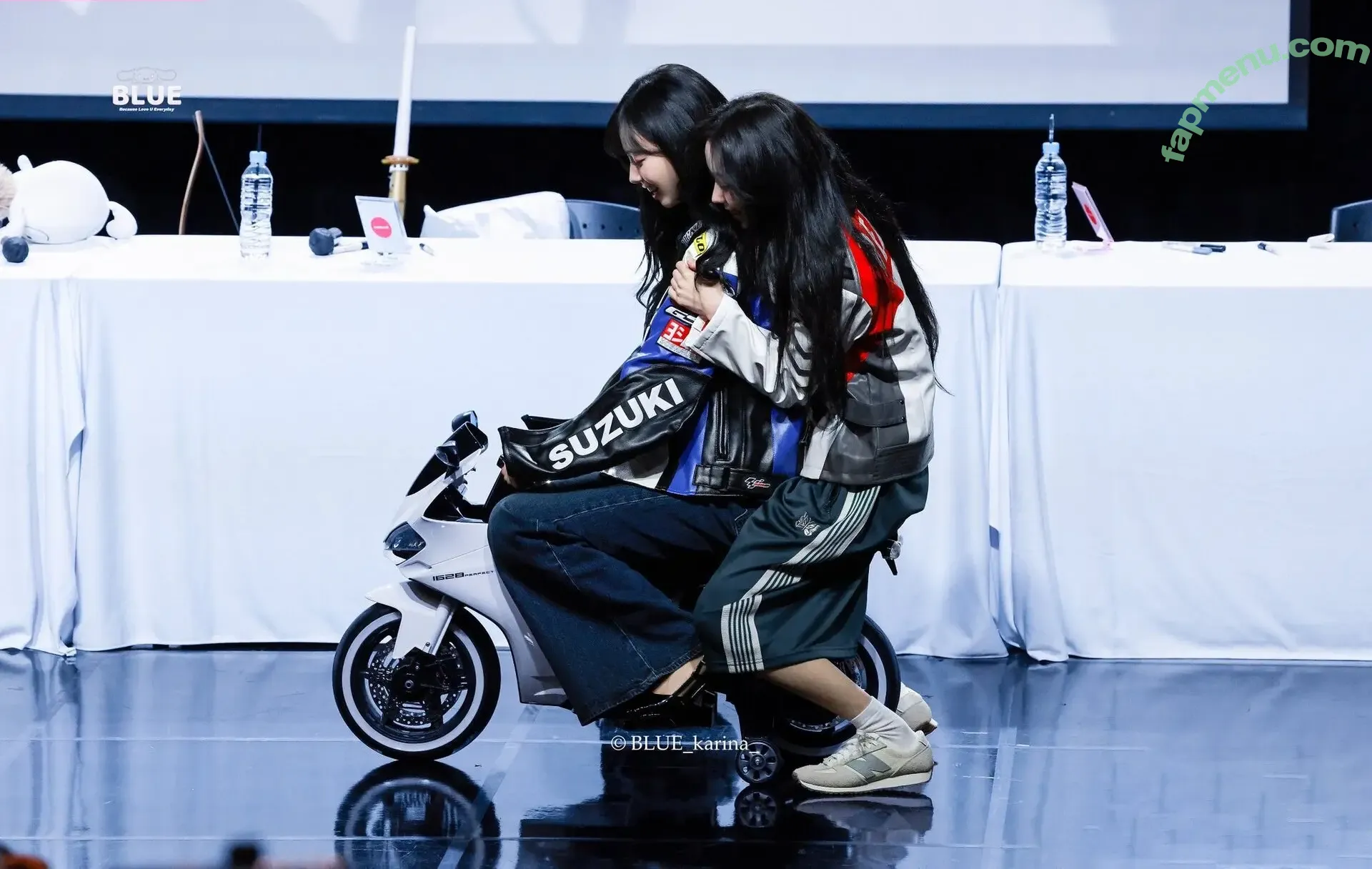 katarinabluu nude photo #4207 (Karina / aespa / karinamasfina)