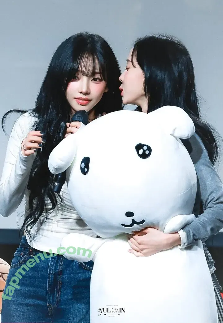 katarinabluu nude photo #4211 (Karina / aespa / karinamasfina)