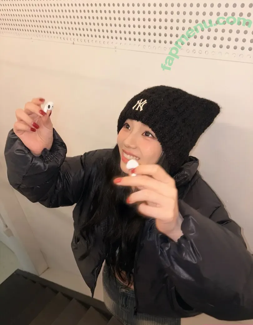 katarinabluu nude photo #4243 (Karina / aespa / karinamasfina)