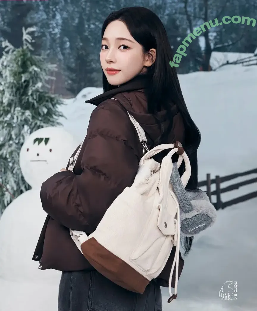 katarinabluu nude photo #4250 (Karina / aespa / karinamasfina)