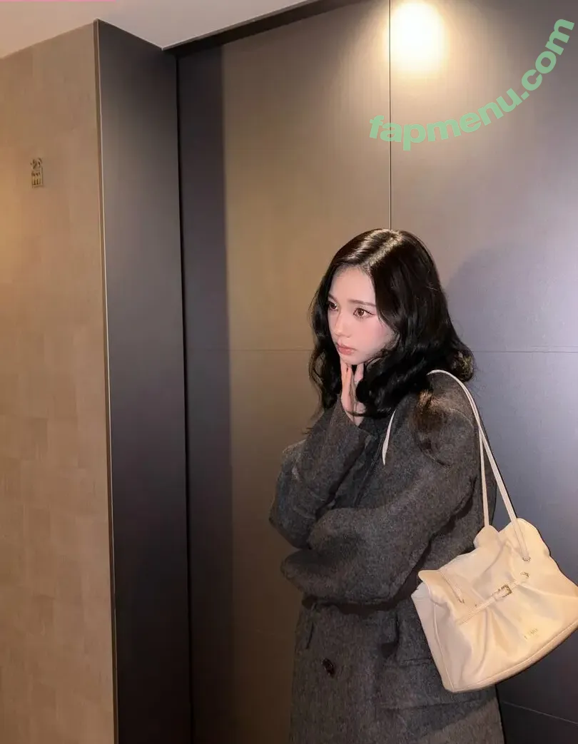 katarinabluu nude photo #4266 (Karina / aespa / karinamasfina)