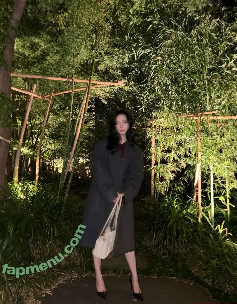 katarinabluu nude photo #4273 (Karina / aespa / karinamasfina)