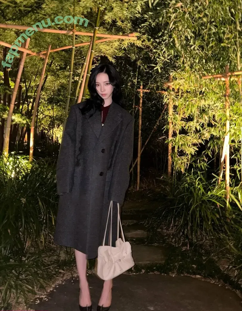 katarinabluu nude photo #4274 (Karina / aespa / karinamasfina)