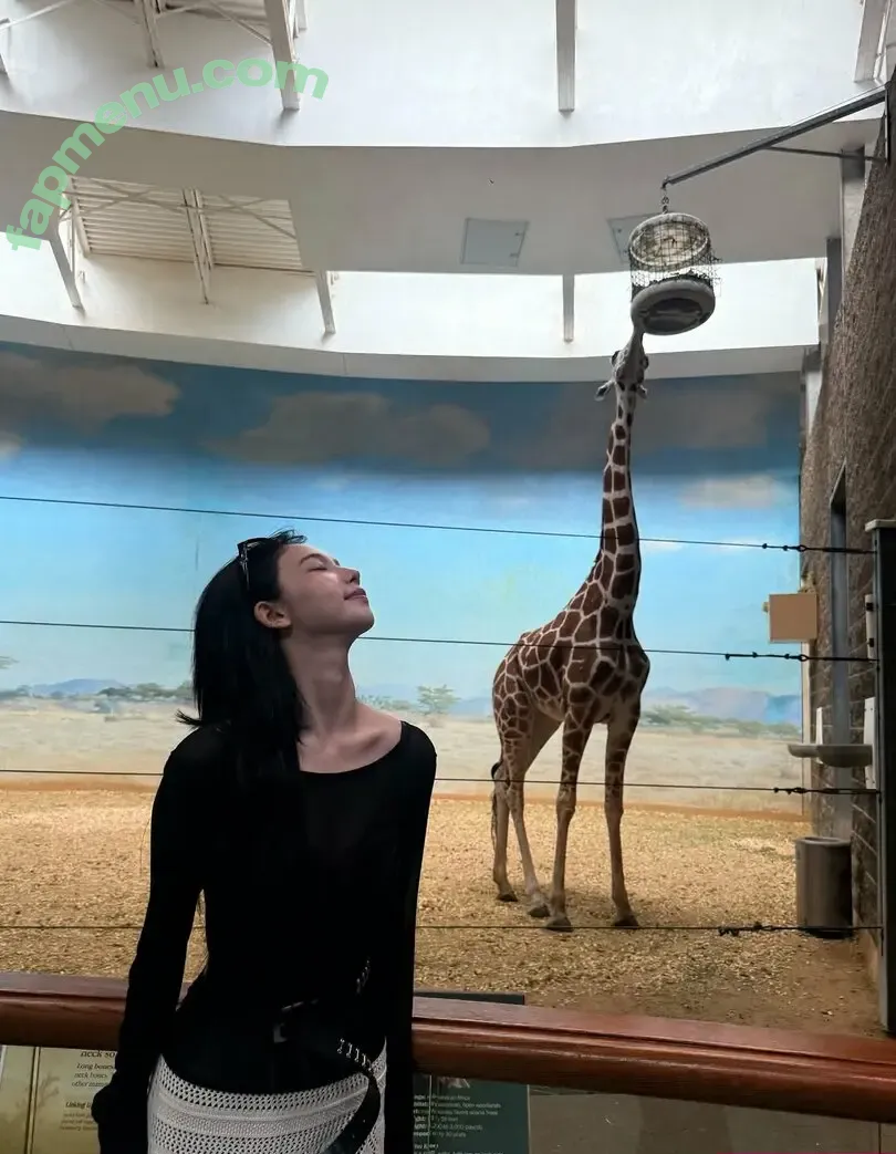 katarinabluu nude photo #4301 (Karina / aespa / karinamasfina)