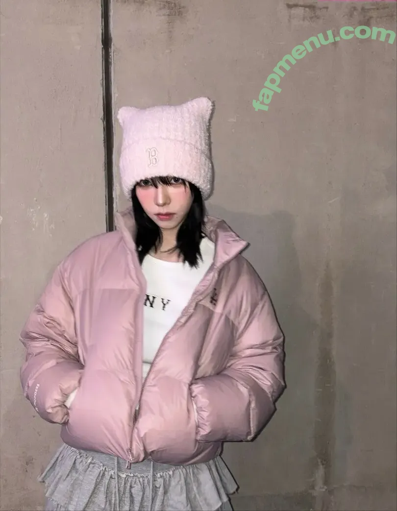 katarinabluu nude photo #4325 (Karina / aespa / karinamasfina)