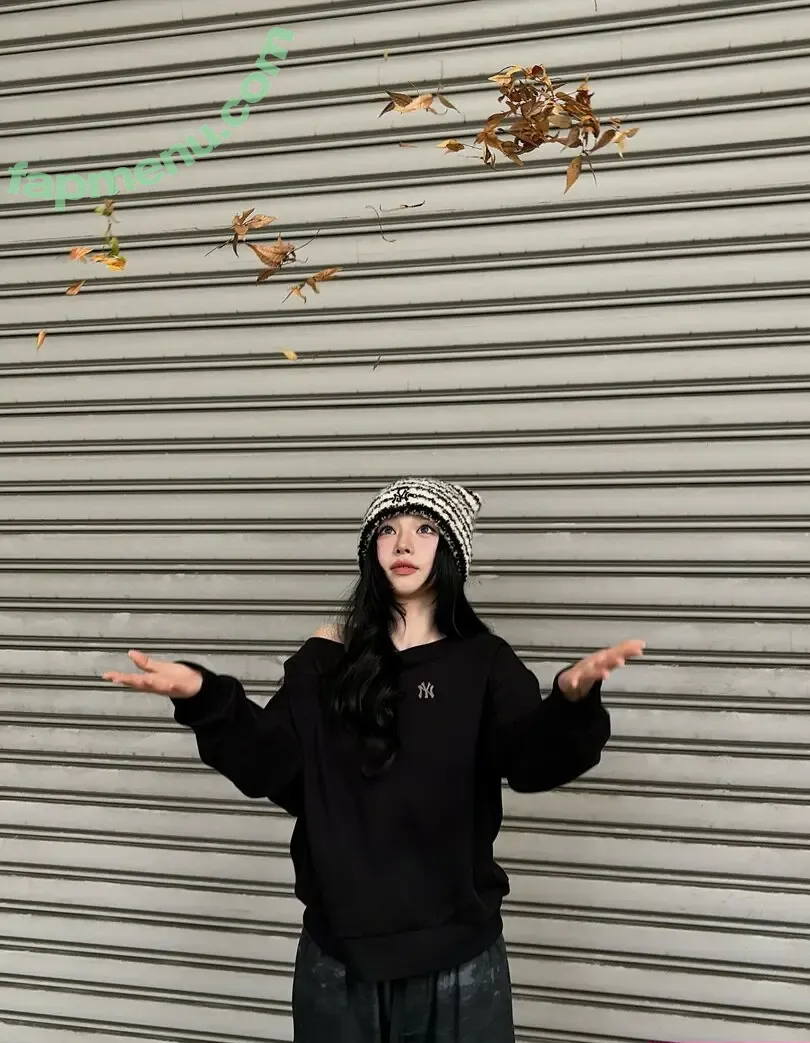 katarinabluu nude photo #4326 (Karina / aespa / karinamasfina)