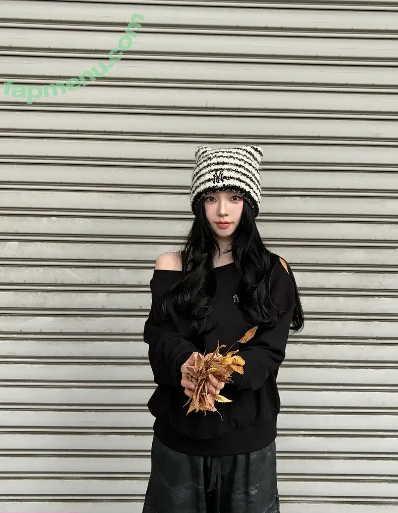 katarinabluu nude photo #4330 (Karina / aespa / karinamasfina)