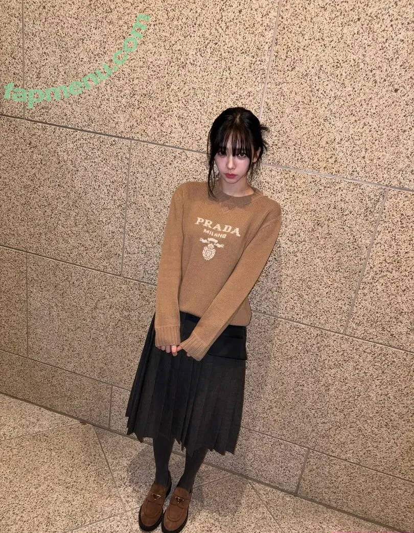 katarinabluu nude photo #4333 (Karina / aespa / karinamasfina)