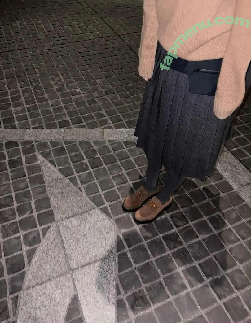 katarinabluu nude photo #4335 (Karina / aespa / karinamasfina)