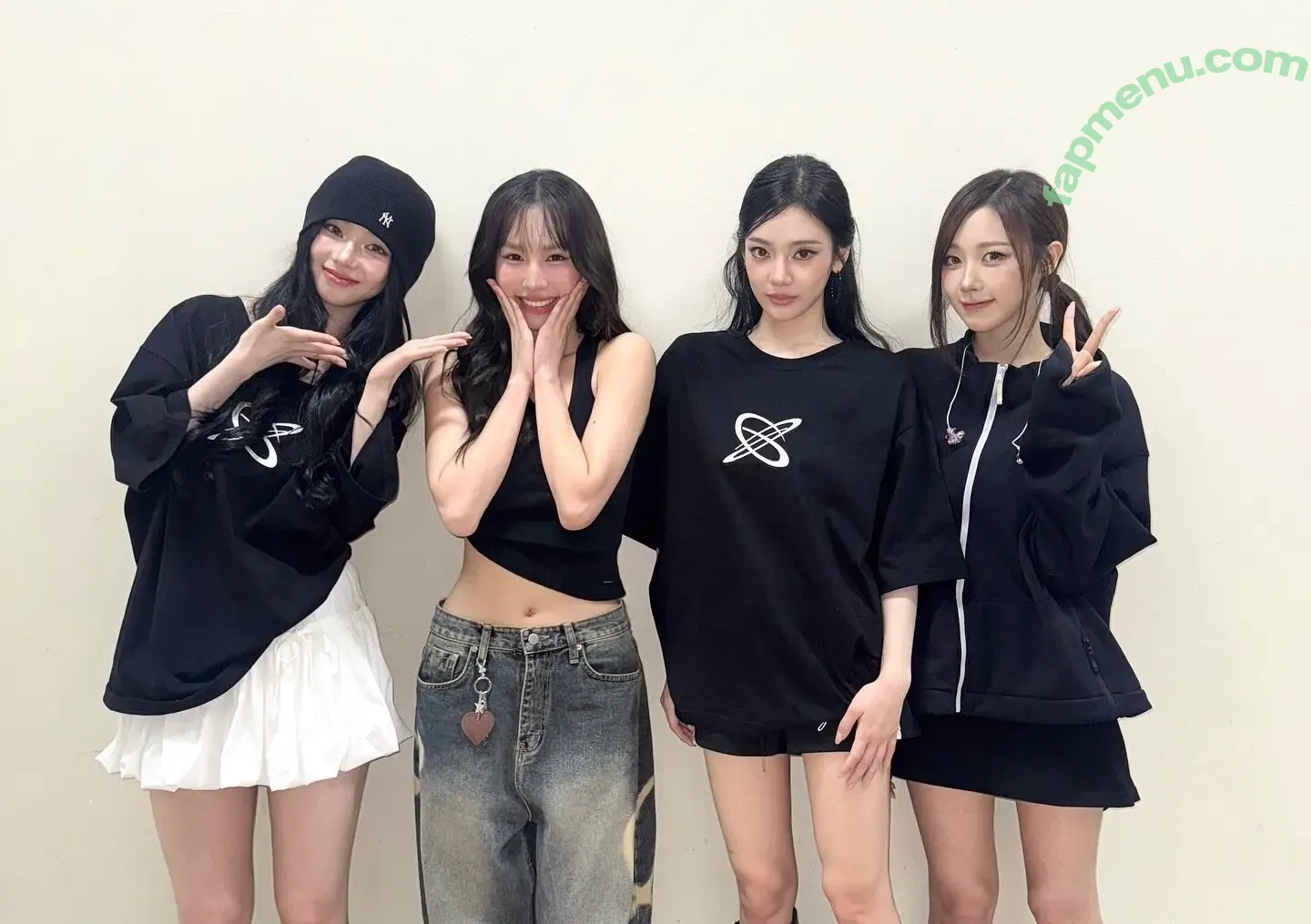 katarinabluu nude photo #4365 (Karina / aespa / karinamasfina)