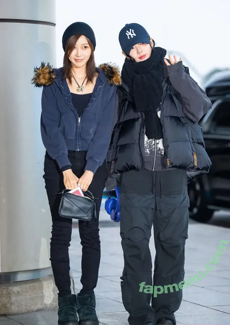 katarinabluu nude photo #4384 (Karina / aespa / karinamasfina)