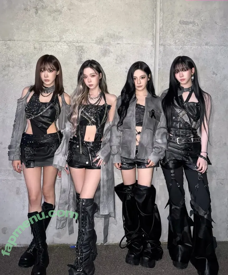 katarinabluu nude photo #4430 (Karina / aespa / karinamasfina)