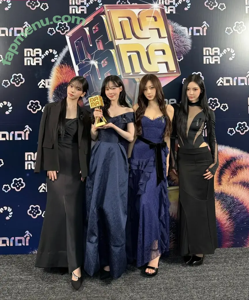 katarinabluu nude photo #4431 (Karina / aespa / karinamasfina)