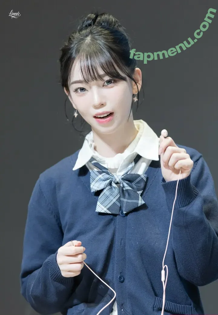 katarinabluu nude photo #4528 (Karina / aespa / karinamasfina)