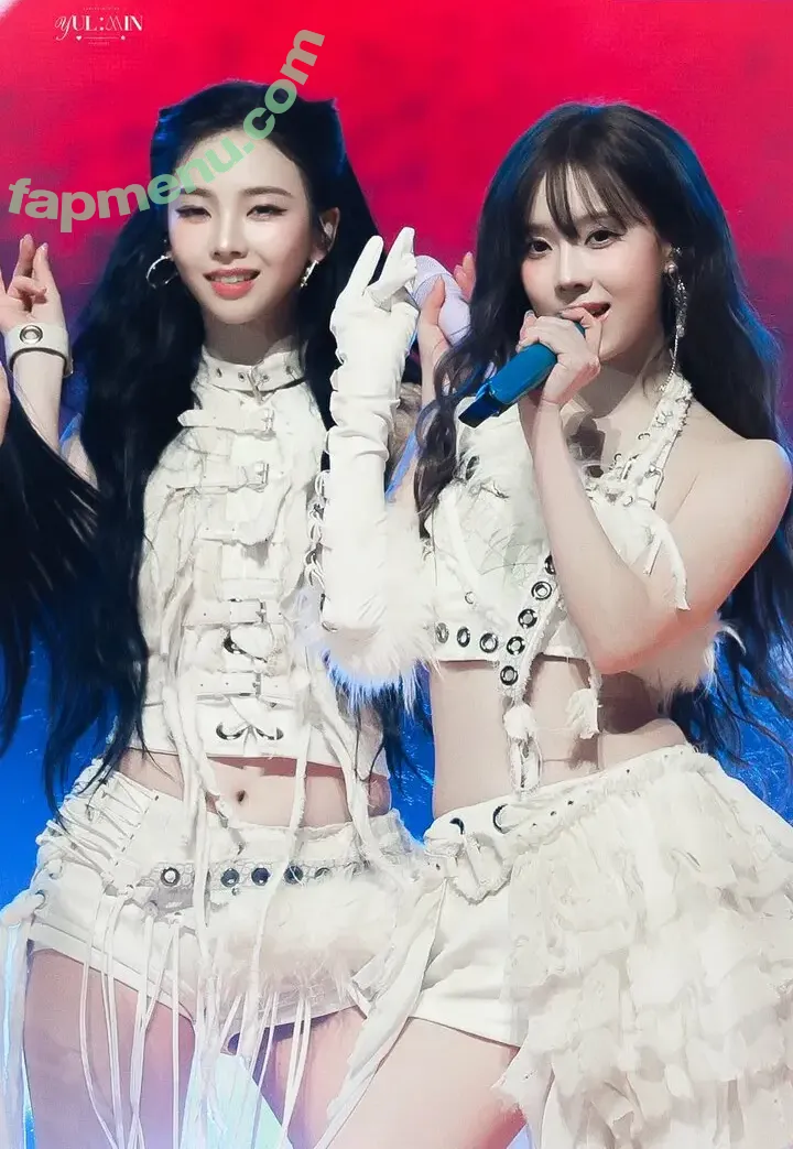 katarinabluu nude photo #4595 (Karina / aespa / karinamasfina)