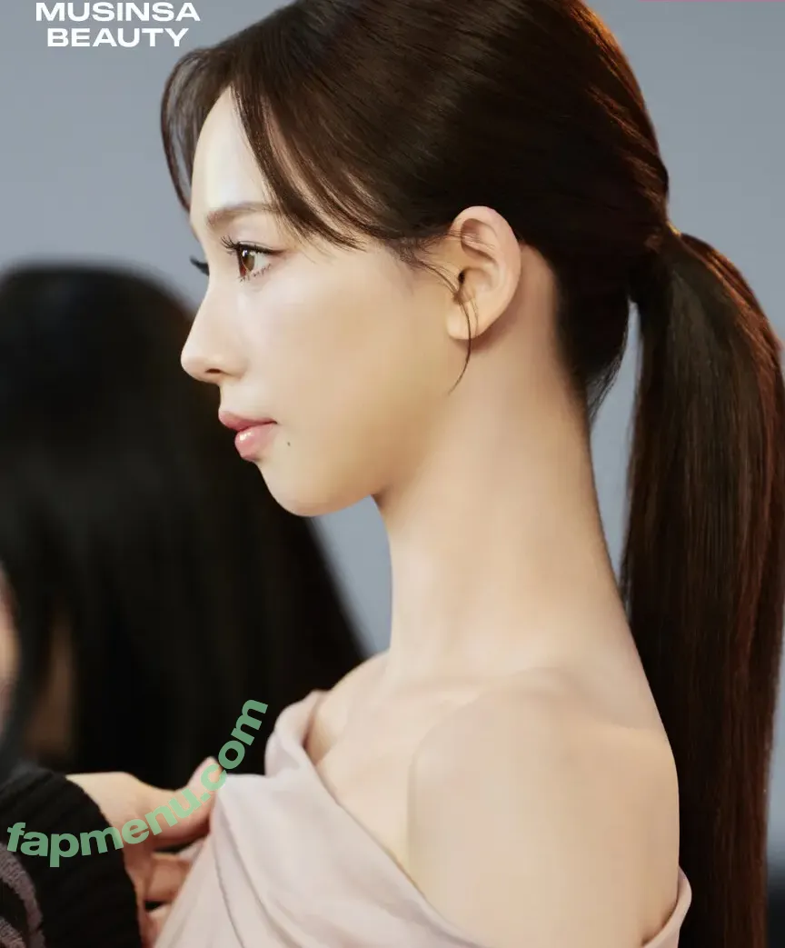 katarinabluu nude photo #4631 (Karina / aespa / karinamasfina)