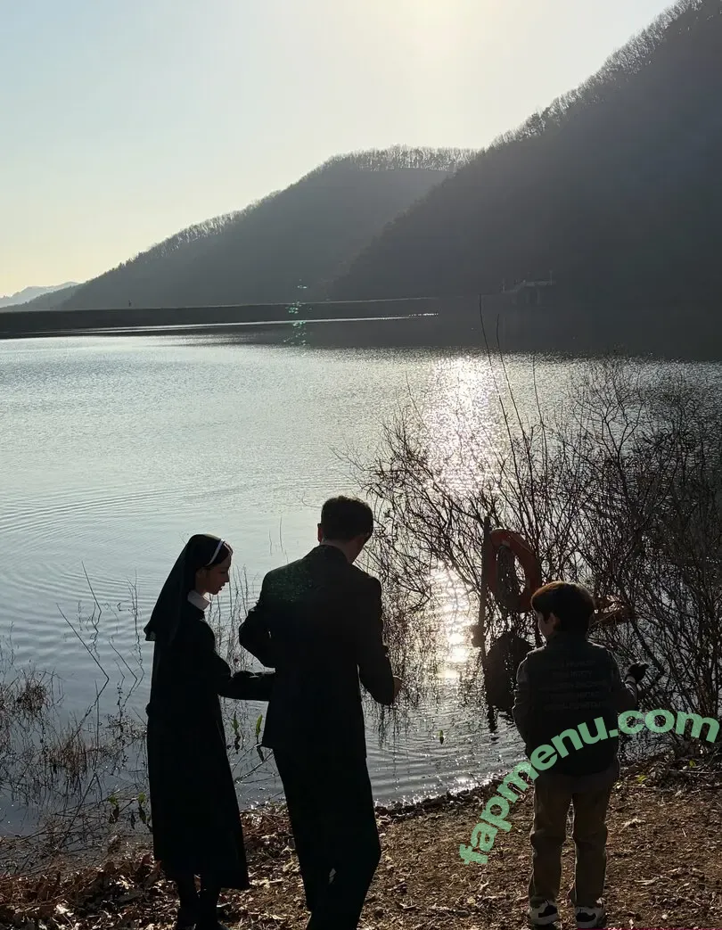 katarinabluu nude photo #4676 (Karina / aespa / karinamasfina)