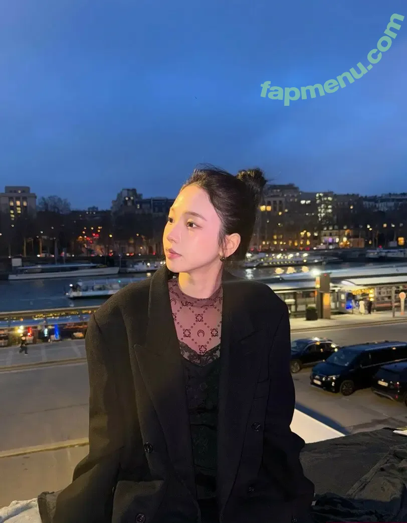 katarinabluu nude photo #4715 (Karina / aespa / karinamasfina)