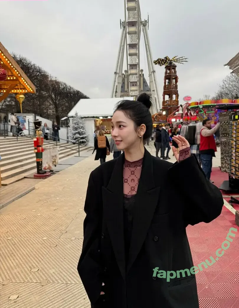 katarinabluu nude photo #4721 (Karina / aespa / karinamasfina)