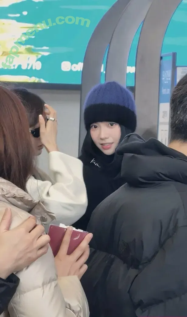 katarinabluu nude photo #4740 (Karina / aespa / karinamasfina)