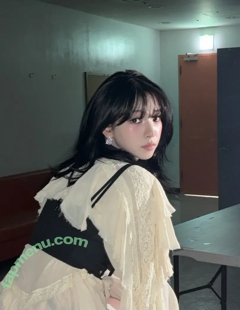 katarinabluu nude photo #4766 (Karina / aespa / karinamasfina)