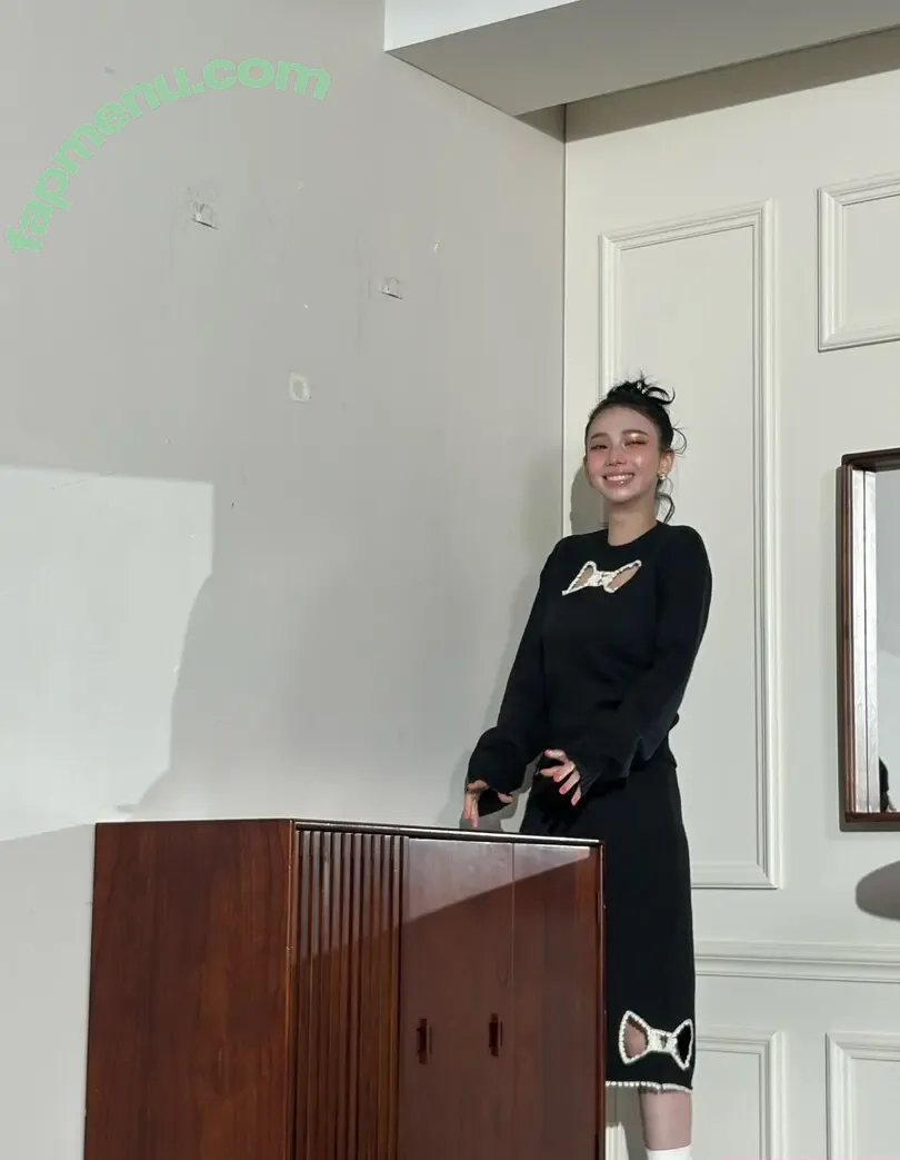 katarinabluu nude photo #4814 (Karina / aespa / karinamasfina)