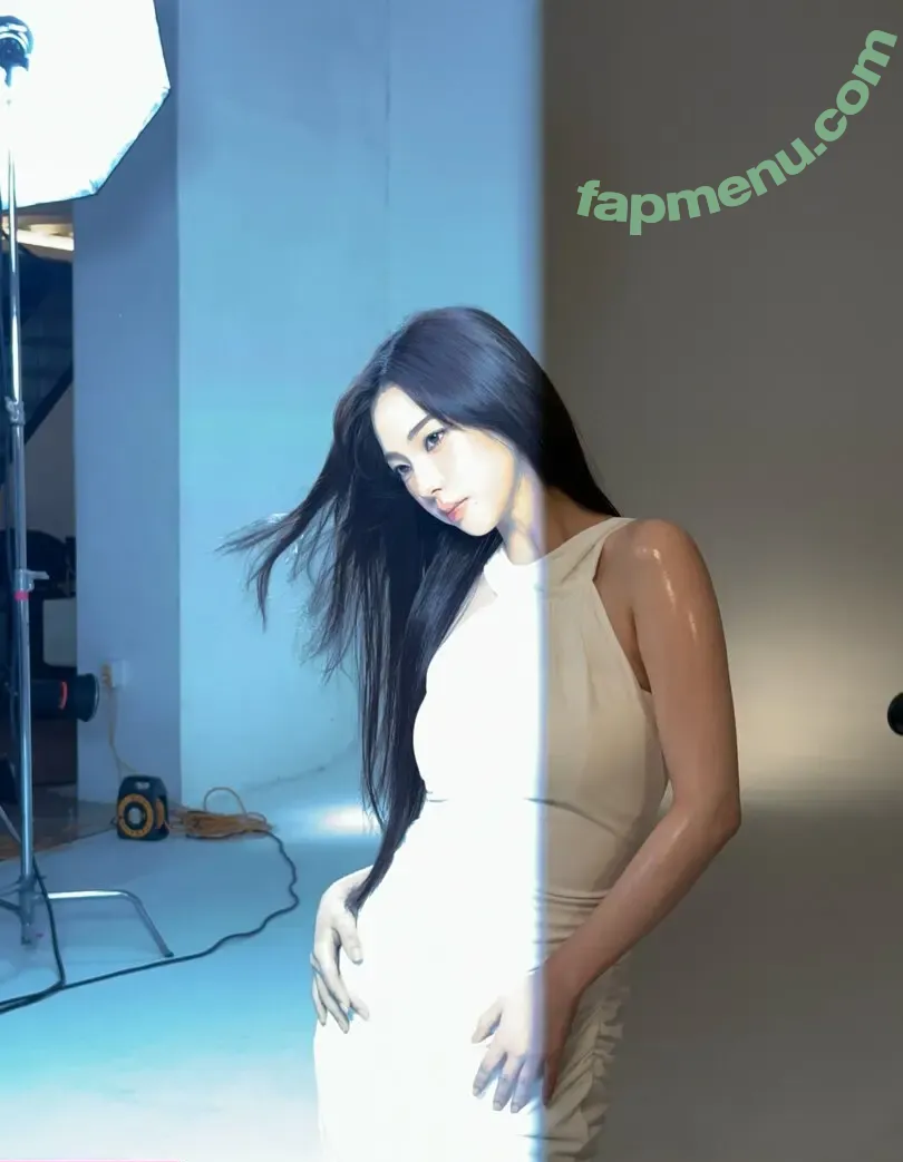 katarinabluu nude photo #4837 (Karina / aespa / karinamasfina)