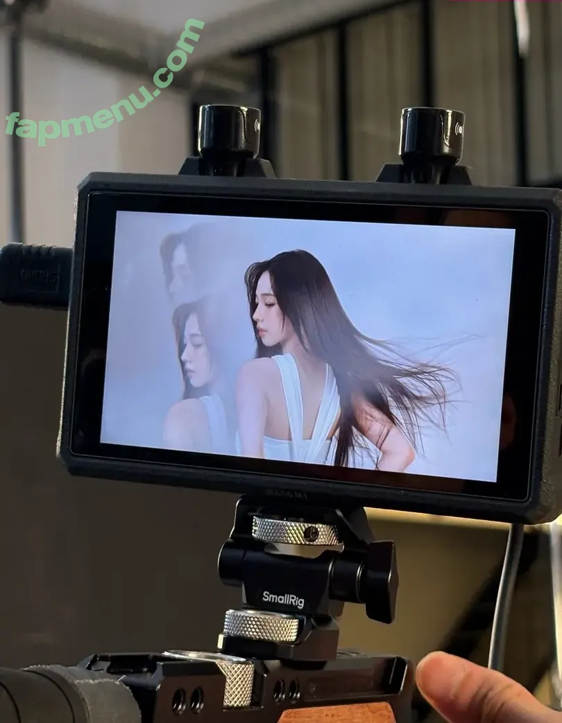 katarinabluu nude photo #4843 (Karina / aespa / karinamasfina)