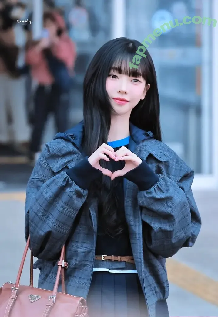 katarinabluu nude photo #4860 (Karina / aespa / karinamasfina)