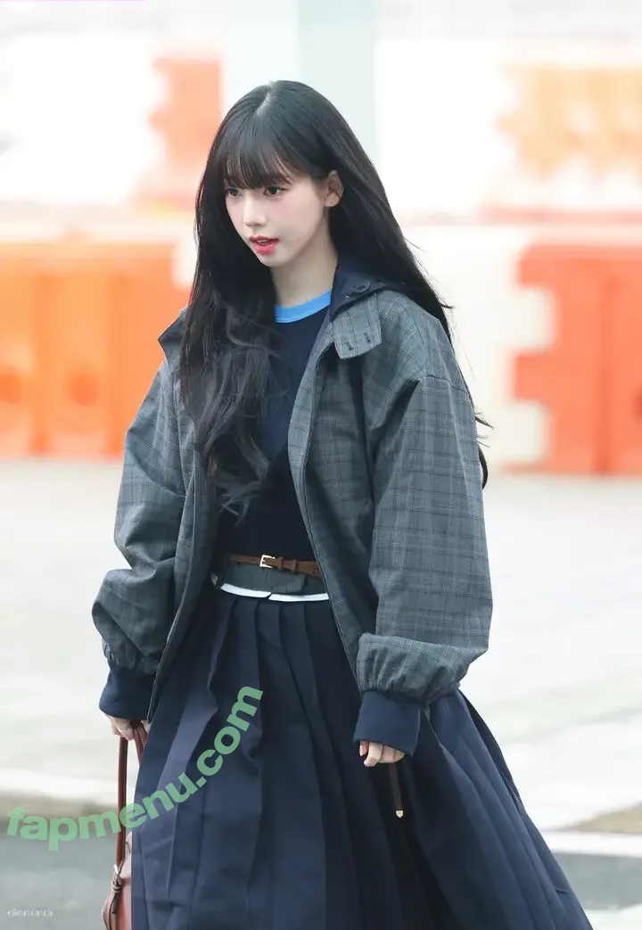 katarinabluu nude photo #4869 (Karina / aespa / karinamasfina)