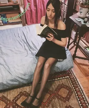  nude photo #0004