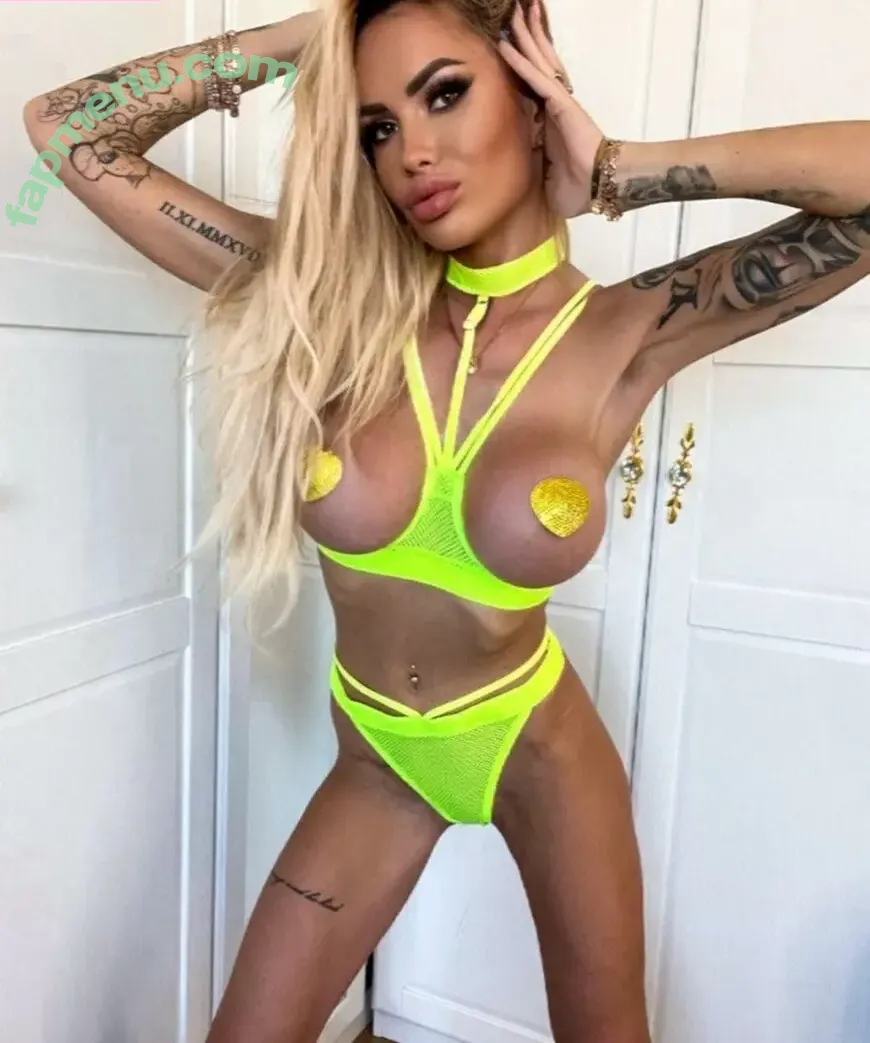 katarzyna_czulek nude photo #0011 (say_meowww)