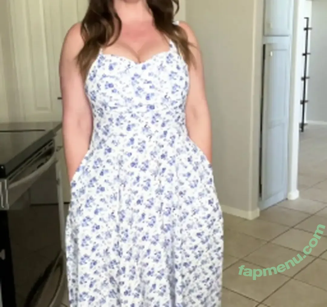 Katasstik nude photo #0026 (Katsatease)