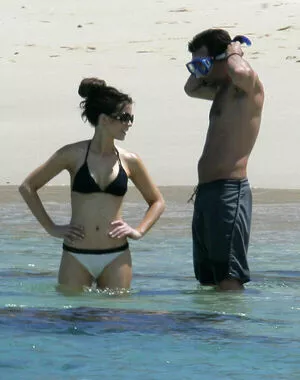Kate Beckinsale / katebeckinsale nude photo #1143